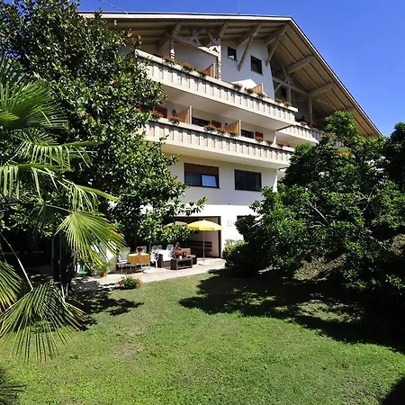 Weger Hotel 3*
