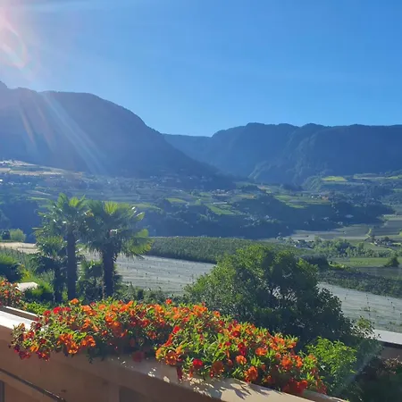 Weger Hotel Dorf Tirol
