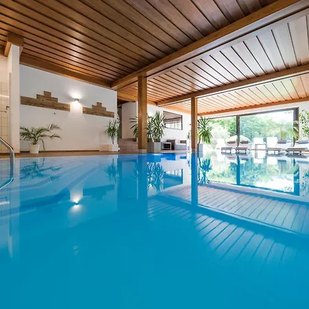 Weger Hotel 3*