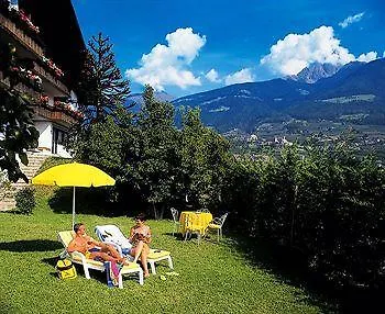 Weger Hotel
