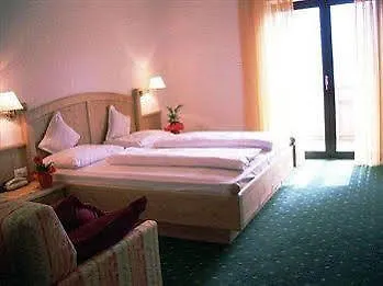 Weger Hotel Dorf Tirol